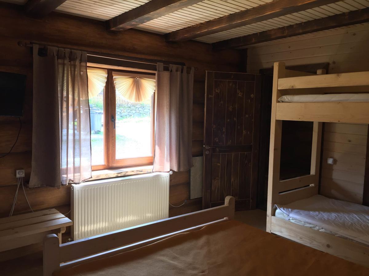 Roksolana Hotel Izki Buitenkant foto
