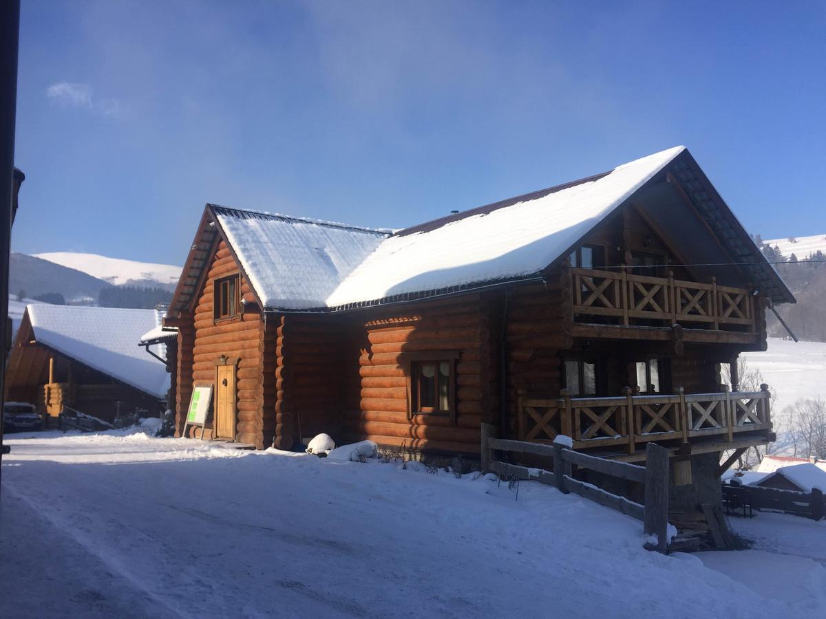 Roksolana Hotel Izki Buitenkant foto