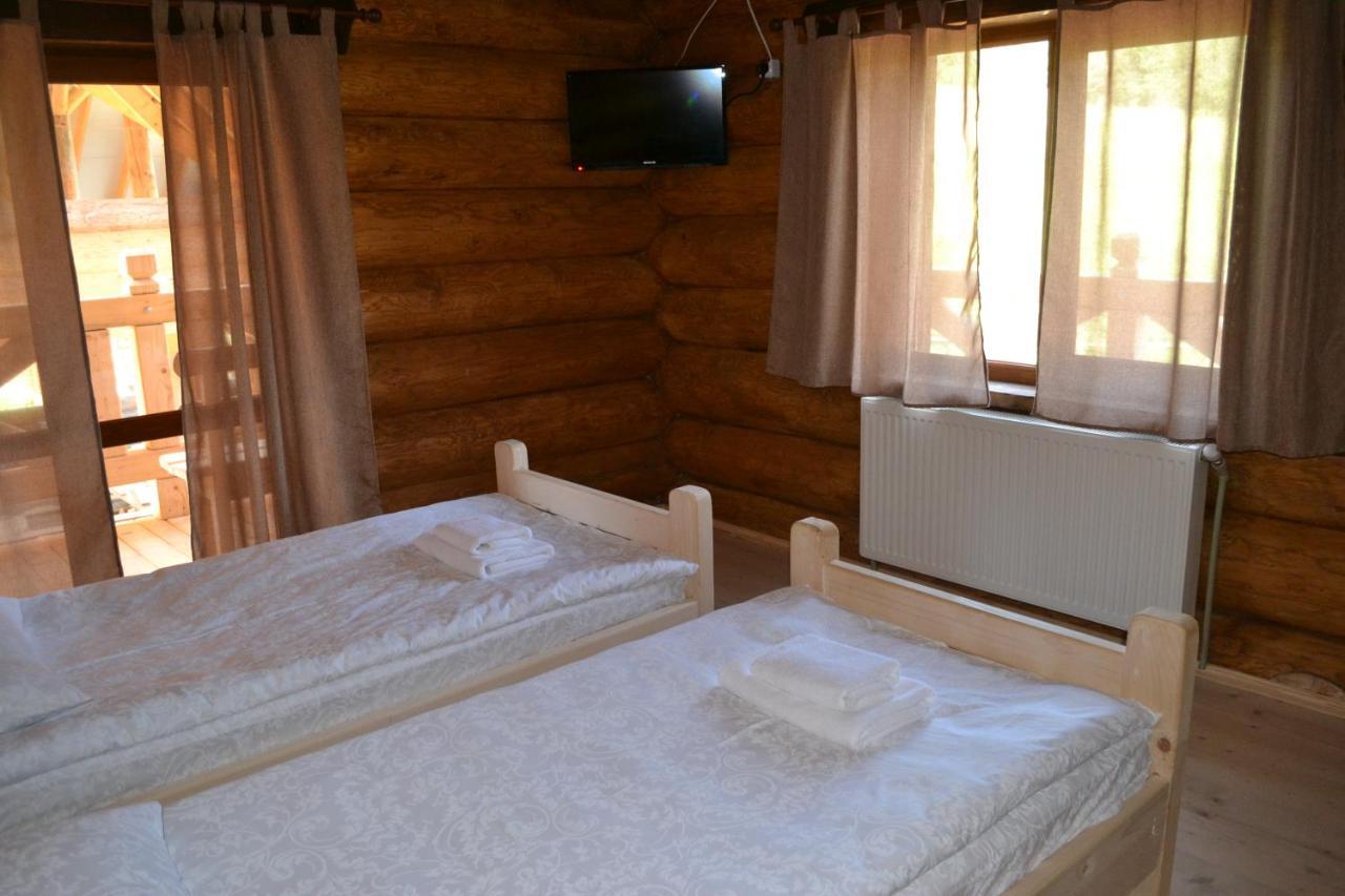 Roksolana Hotel Izki Buitenkant foto